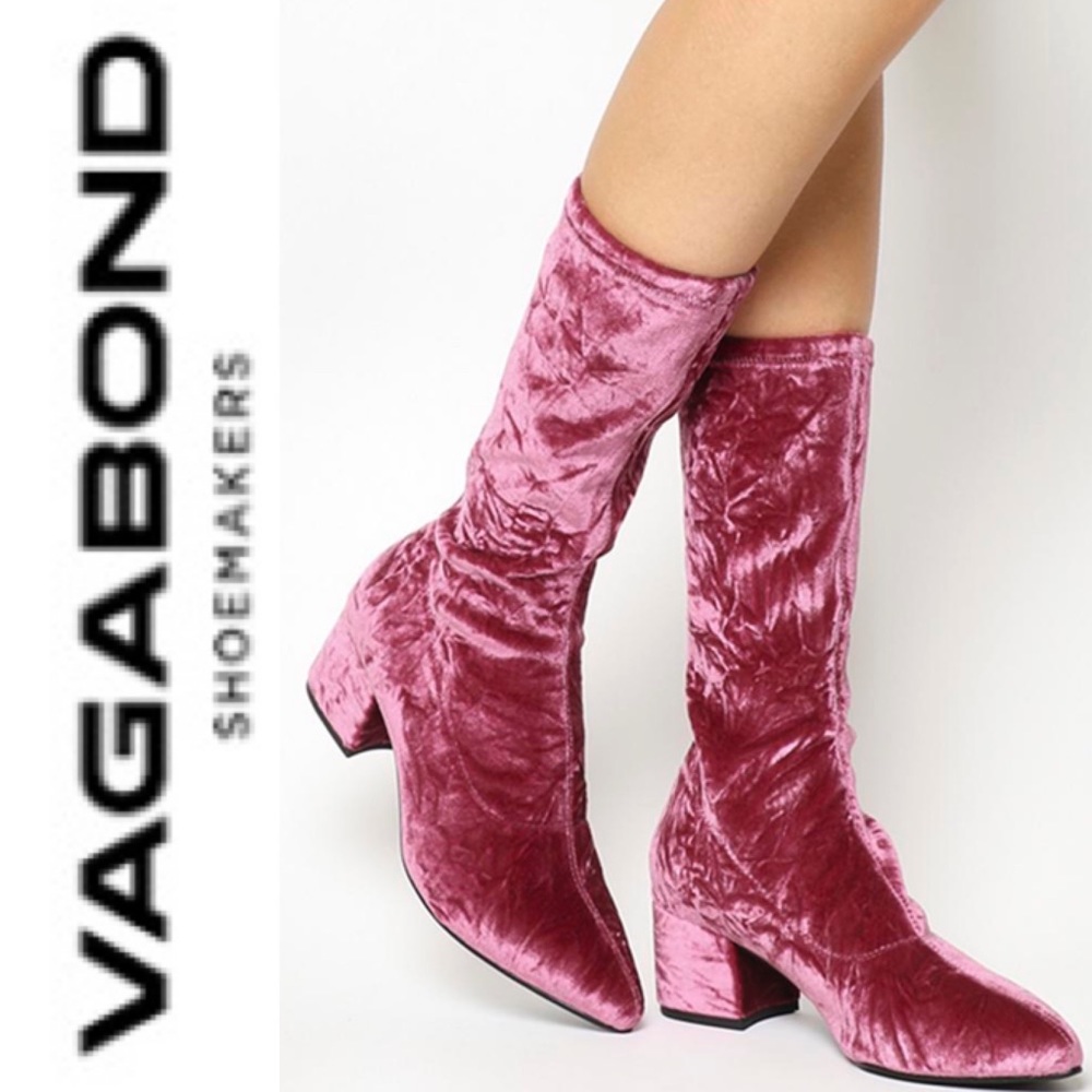 Vagabond Shoemakers NWOT pink velvet Mya boot